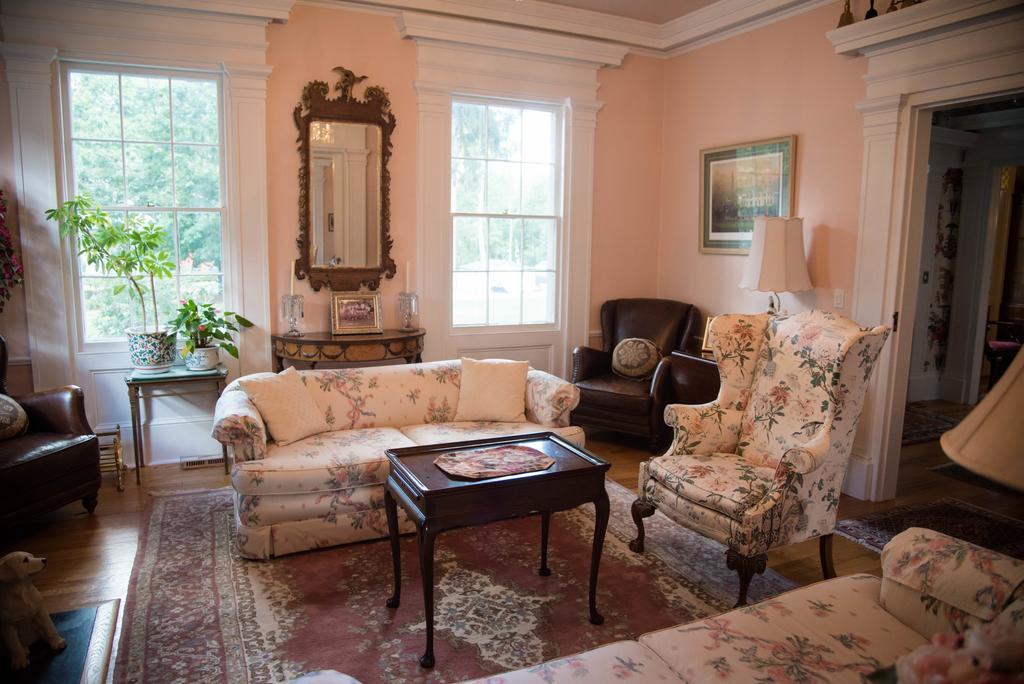 Bykenhulle House Bed And Breakfast ホープウェル・ジャンクション エクステリア 写真