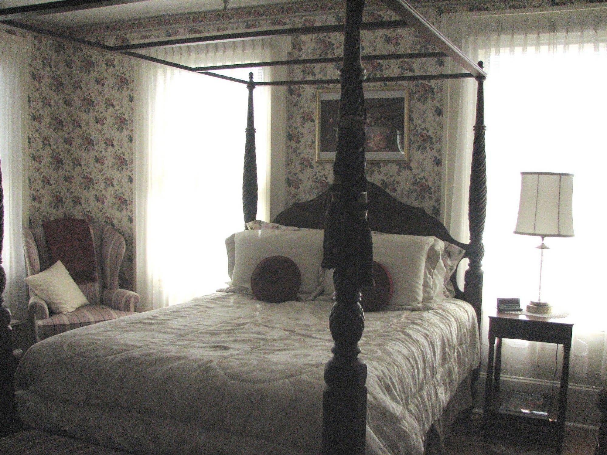 Bykenhulle House Bed And Breakfast ホープウェル・ジャンクション エクステリア 写真